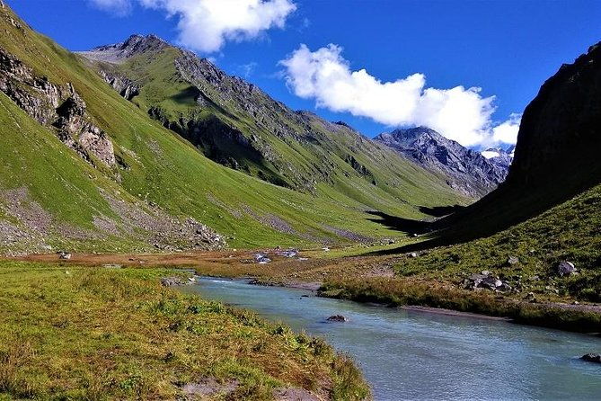 Har Ki dun Trek by Himalaya Shelter - Scenery and Landscape: Visuals to Dream About