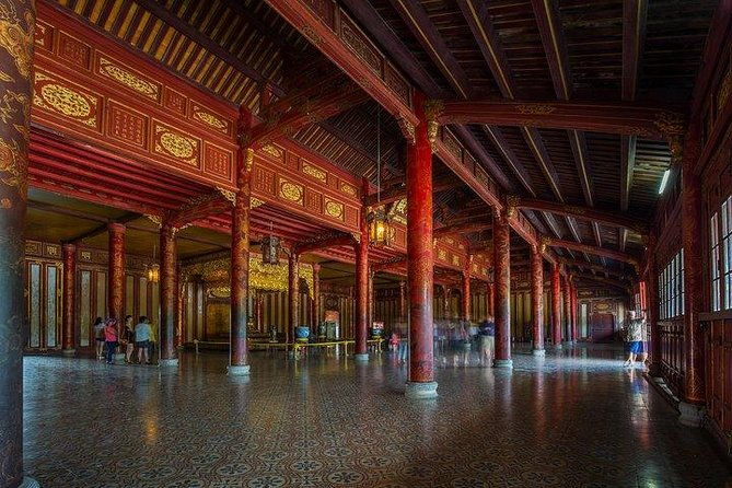Hoi An: Full-day Imperial Hue And Scenic Hai Van Pass Discovery - Visiting the Tomb of Khai Dinh