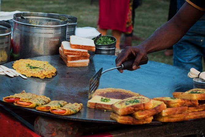 Hyderabad Shopping and Food Tasting Experience (Guided Halfday City Tour by Car) - Practical Tips for Travelers