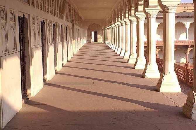 Hyderabad to Agra Taj Mahal Same Day Trip with Flights and lunch - Who Is This Tour Best For?
