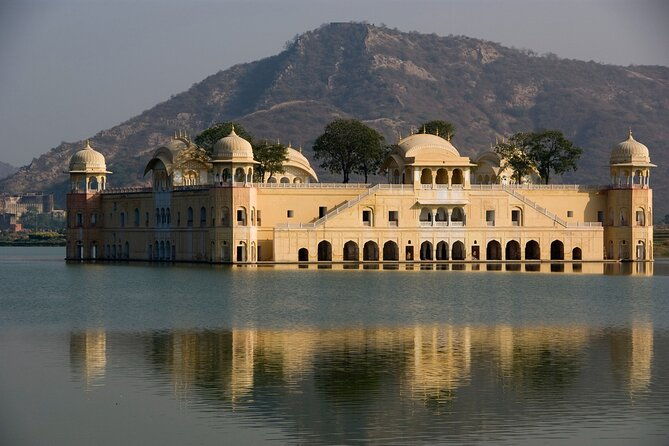Jaipur City Tour with a Guide and a Visit to the Monkey Temple - FAQ