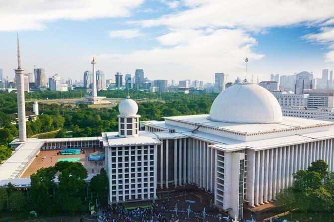 Jakarta Highlight Places with Multilingual Guide - Why This Tour Is Worth Considering