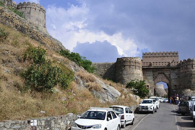 Jodhpur to Udaipur Drop with Stops at Ranakpur and Kumbhalgarh - Authentic Experiences and Hidden Gems