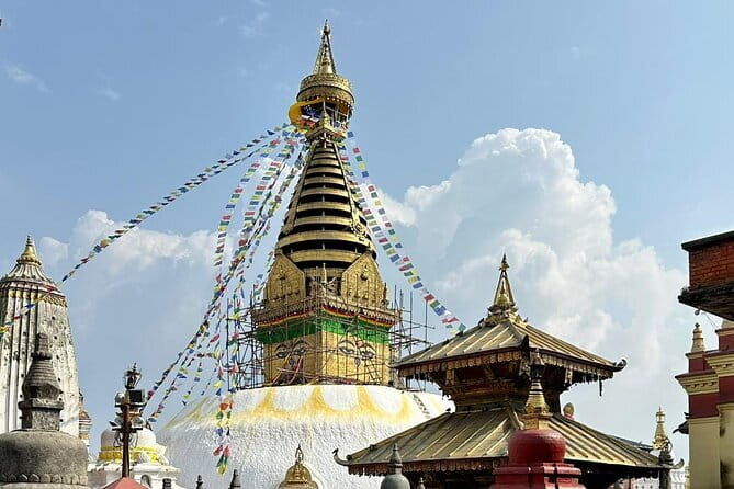 Kathmandu's 7 UNESCO Heritage Full-Day Private Tour - Bhaktapur Durbar Square: A Step Into Royal Grandeur
