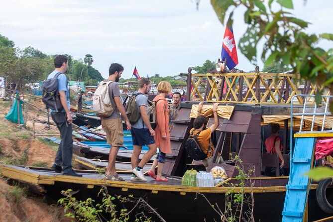 Kayaking & Floating Village in Tonle Lake - Why Choose This Tour?