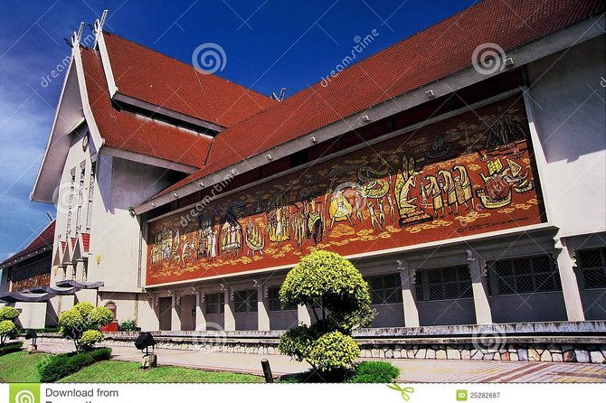 Kuala Lumpur Private City Highlights Tour - The Official Residence: Istana Negara