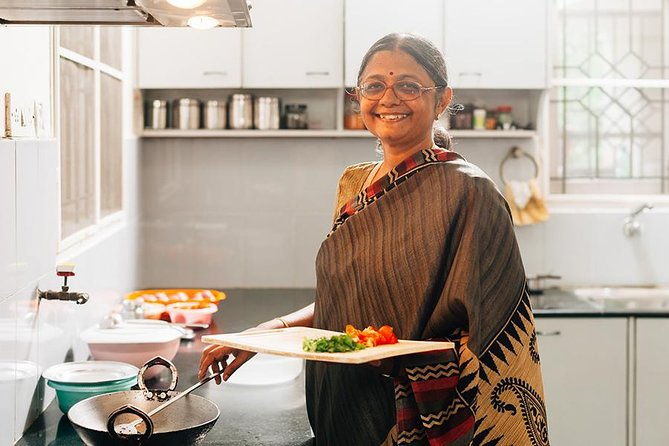 Learn to Cook Traditional South Indian cuisine at the Chennai seashore - Who Would Love This Experience?