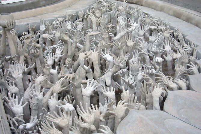 Long Neck Village, White & Blue Temple, Black House Day Tour From Chiang Mai - The Bottom Line: Who Is This Tour Best For?