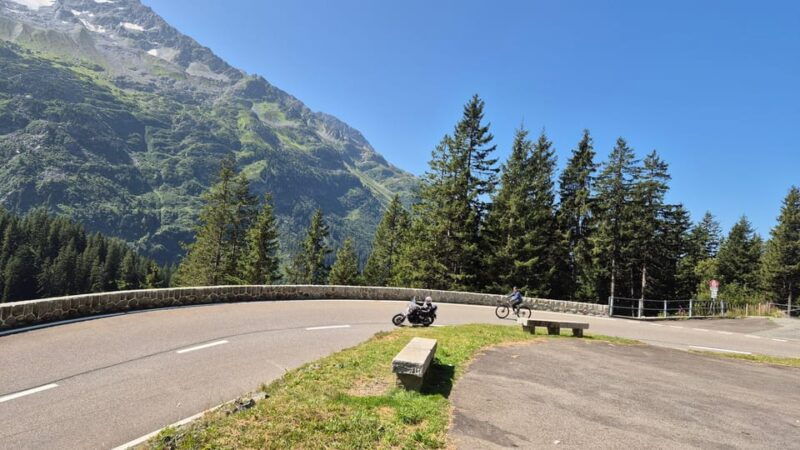 Lucerne: Downhill Cycling Adventure with Lake Swim - The Sustenpass Stop: Panoramas and Safety Briefings