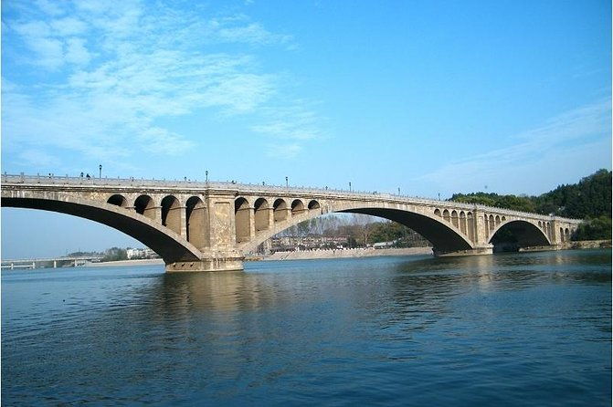 Luoyang Private Day tour to Longmen Grottoes and Shaolin temple - Transportation and Comfort