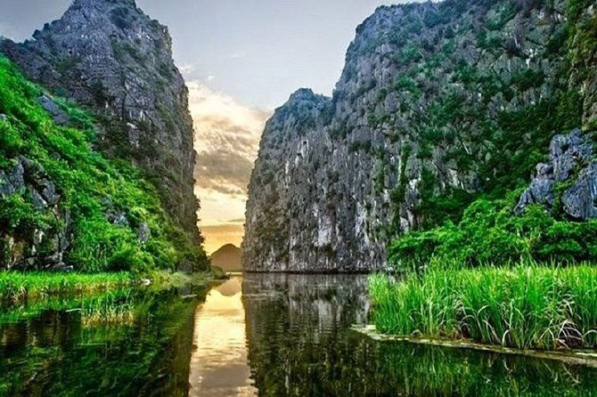 Luxury Hoa Lu - Tam Coc - Mua Cave 1 Day Tour - By Limousine & Small Group - Is This Tour Right for You?