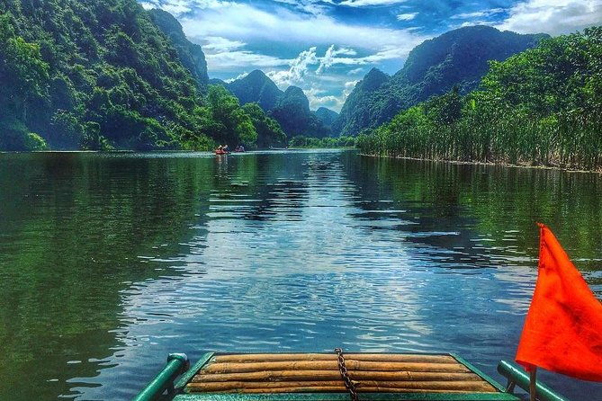 Luxury Ninh Binh: Hoa Lu - Mua Cave - Tam Coc Day Tour from Hanoi - Who Would Love This Tour?
