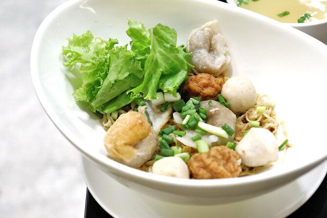 Michelin Guide Street Eats by Tuk Tuk: Bangkok Night Tour - Practical Details and Tips