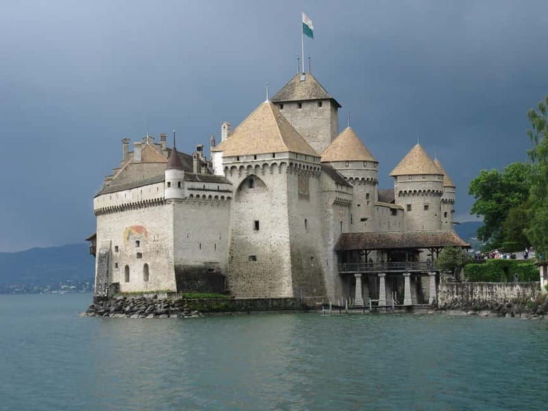 Montreux private guided city tour - The Practical Side: Logistics and Value