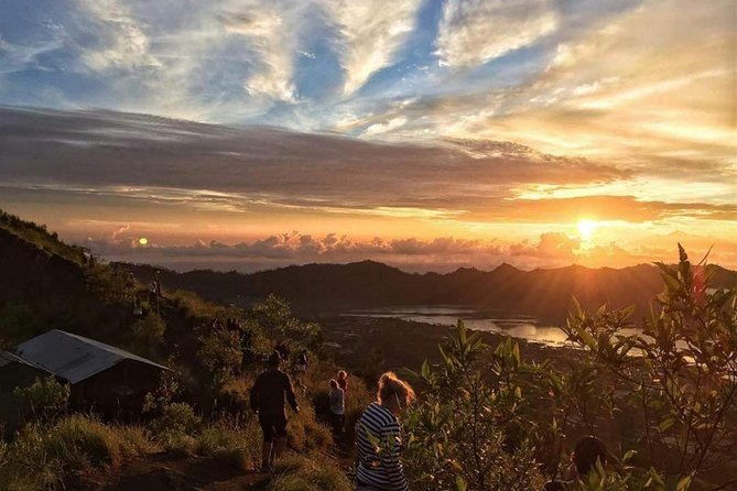 Mount Batur Guide and Natural Hot Spring - Who Should Consider This Tour
