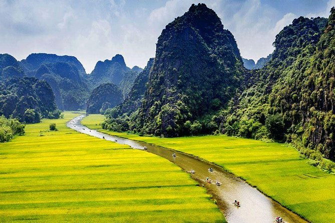 Ninh Binh-Hoa Lu-Tam Coc - Mua cave - Dragon Mountain Hiking 1 Day Tour - Who Will Love This Tour?