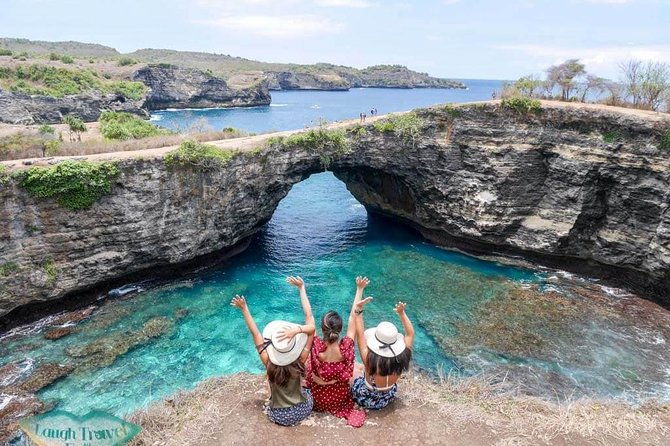Nusa Penida Instagram Tour: Legendary Spots (Private & All-Inclusive) - Kelingking Beach: The Iconic T-Rex Cliffs