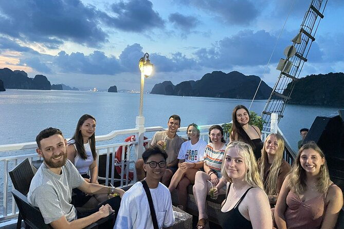 Oasis Bay Party Cruise 3 Days 2 Nights - Activities & Entertainment