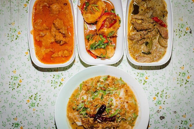 Old Siam Bangkok Food Tour: 15+ Tastings Included - Timing and Group Size