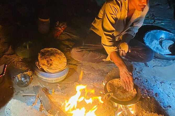 Over Nights Camel Safari Non Touristic 02:30PM - Who Will Appreciate This Tour?