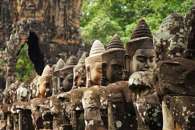 Personalised Angkor Wat Sunrise Tour by an air-conditioned car - The Sum Up