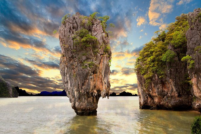 Phang Nga Bay Day Trip from Phuket by Speedboat - Visiting Koh Panyee Village