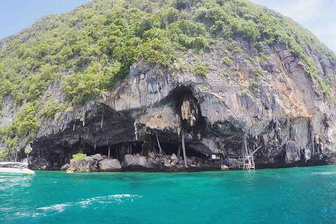 Phi Phi Islands One Day Tour by Speedboat From Phuket - The Bottom Line: Who Should Consider This Tour?