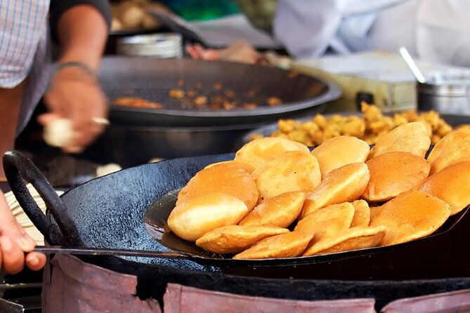 Pink City Plates: Food Walk Through Jaipurs unique Eateries - The Iconic Photo Spot of the Palace of Winds