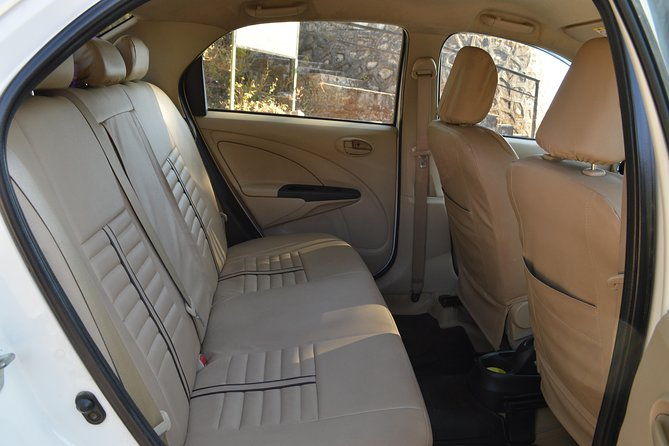 Private A/c Transfer Udaipur To Mount Abu ( 4 Seat A/c Sedan) - Why This Transfer Is a Good Choice