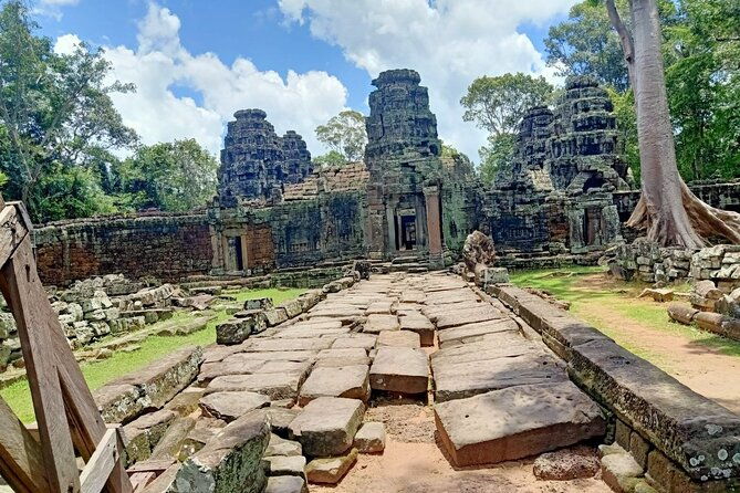 Private Angkor Wat Guided Sunset Tour - The Value of the Experience