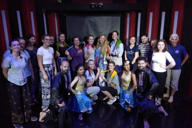 Private Bollywood with Slum Tour Inclusive of Guide and Transport - Practical Tips for Making the Most of Your Tour