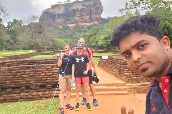 Private Dambulla Sigiriya Tour from Kandy with friendly chauffeur - Who Will Love This Tour?