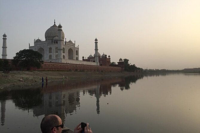 Private Day Tour of Taj Mahal-Agra Fort from Delhi All Inclusive - FAQ