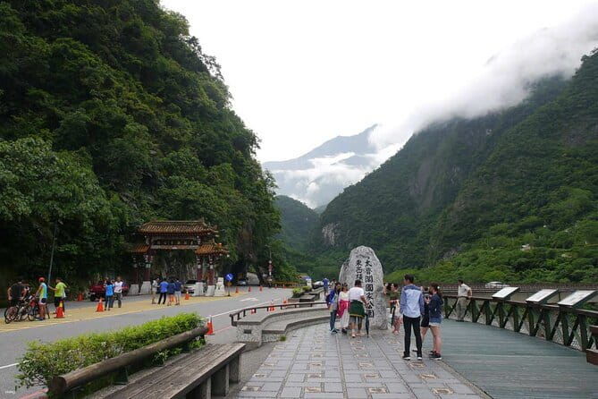 Private Day Tour to East Coast  Jade Picking from Hualien - Authentic Experiences and Honest Insights from Travelers