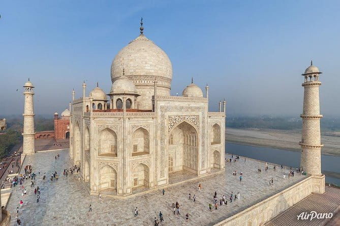 Private Day Tour to Taj Mahal and Agra Fort from Delhi by Car - The Taj Mahal: An Iconic Wonder