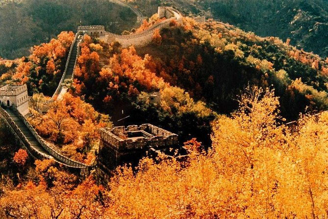 Private Day Trip: Outdoor Hot Spring Experience and Mutianyu Great Wall - The Lunch and Local Charm