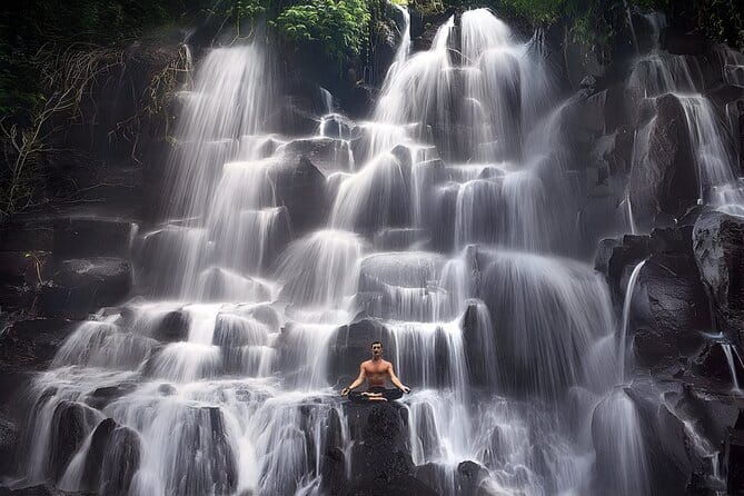 Private Floating Breakfast Jungle Swing and Romantic Spa in Ubud - The Jungle Swing at Kumulilir