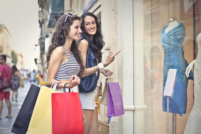 Private Full Day New Delhi And Old Delhi Customized Shopping Tour - Deep Dive into the Itinerary