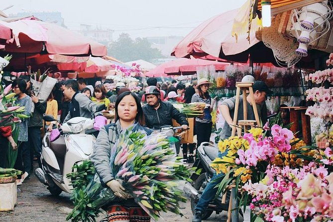 Private Good Morning Hanoi Guided Tour with Local Breakfast - Exploring Hanoi’s Old Quarter in the Morning Light