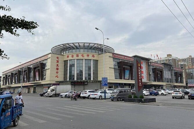 Private Guangzhou Business Tour to Visit Factory and Local Market - Who Should Consider This Tour?  