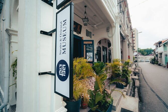 Private Half-Day Penang Hill and Kek Lok Si Temple Tour - Penang Hill: A Scenic Ascent and Breathtaking Views
