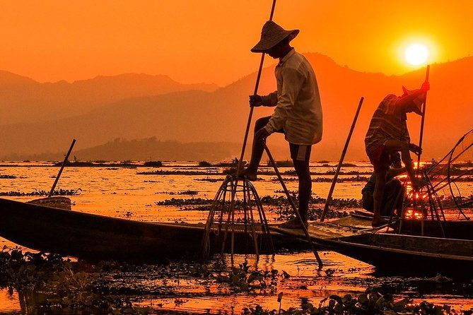PRIVATE Luxury Sunset Mekong AFTERNOON TRIP with BBQ DINNER & COOK CLASS - Evening Activities: Fishing, Snakes, and Sunset Views