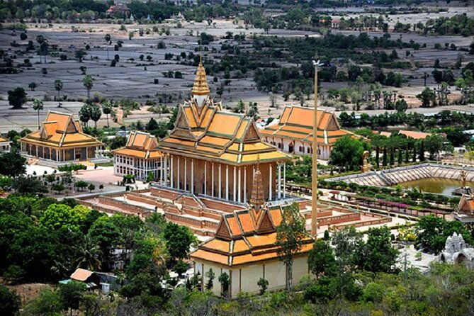 Private Oudong Temples & Phnom Prasith Tour from Phnom Penh - FAQ