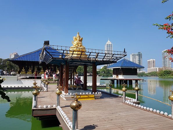 Private Personal Driver Hire Sri Lanka - What to Expect from the Transport and Guides