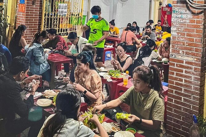 Private Street Food Tour by Motorbike/Car with Local Students - Who Should Consider This Tour?