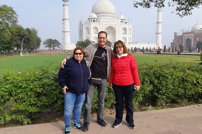Private Tours: Taj Mahal Sunrise Tour from New Delhi - What Sets This Tour Apart