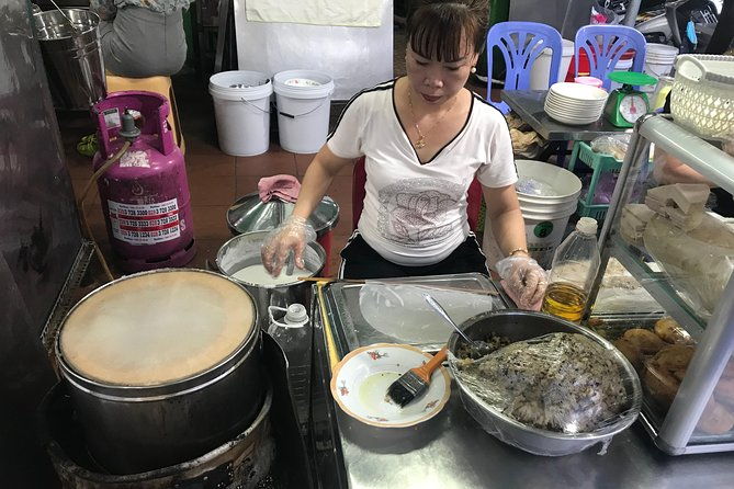 Private Walking Saigon Food Tour by Night - What to Keep in Mind