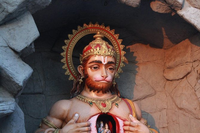 Private Walking Tour in Rishikesh - The Guide’s Role