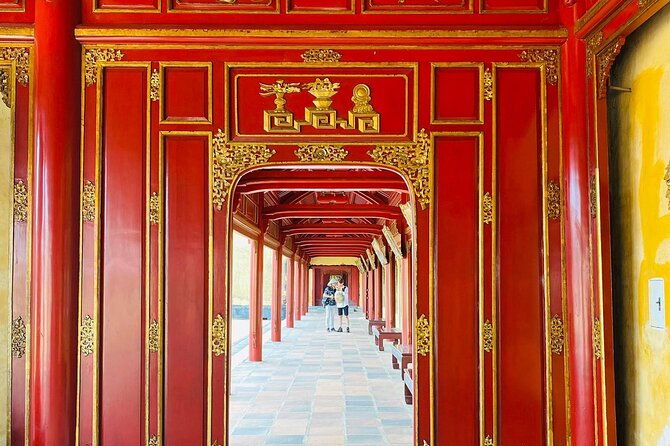 Private Walking Tour of Hue Imperial City - The Majestic Noon Gate (Cua Ngo Mon)