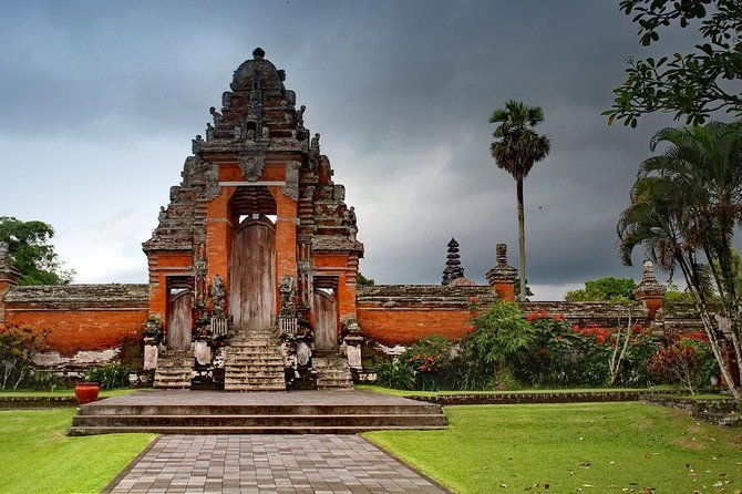 Royal Family Temple, Monkey Forest, and Tanah Lot Sunset Tour - FAQ